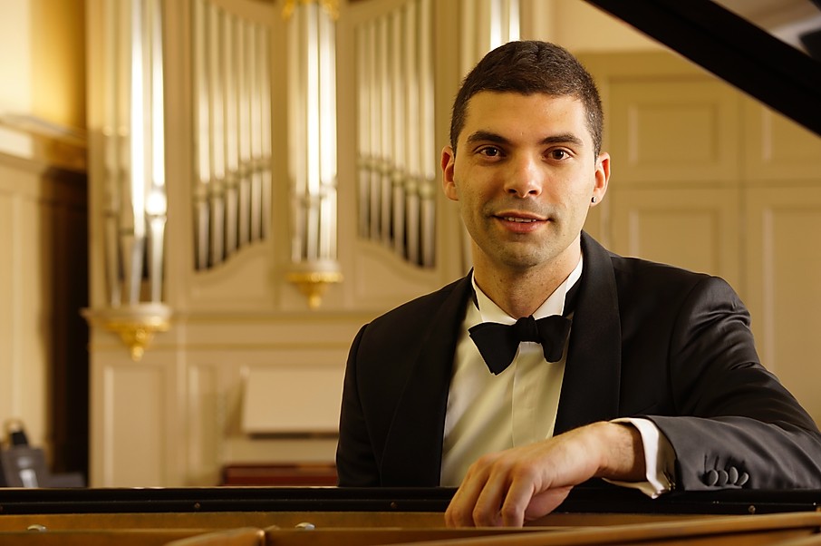 Emre Oztek